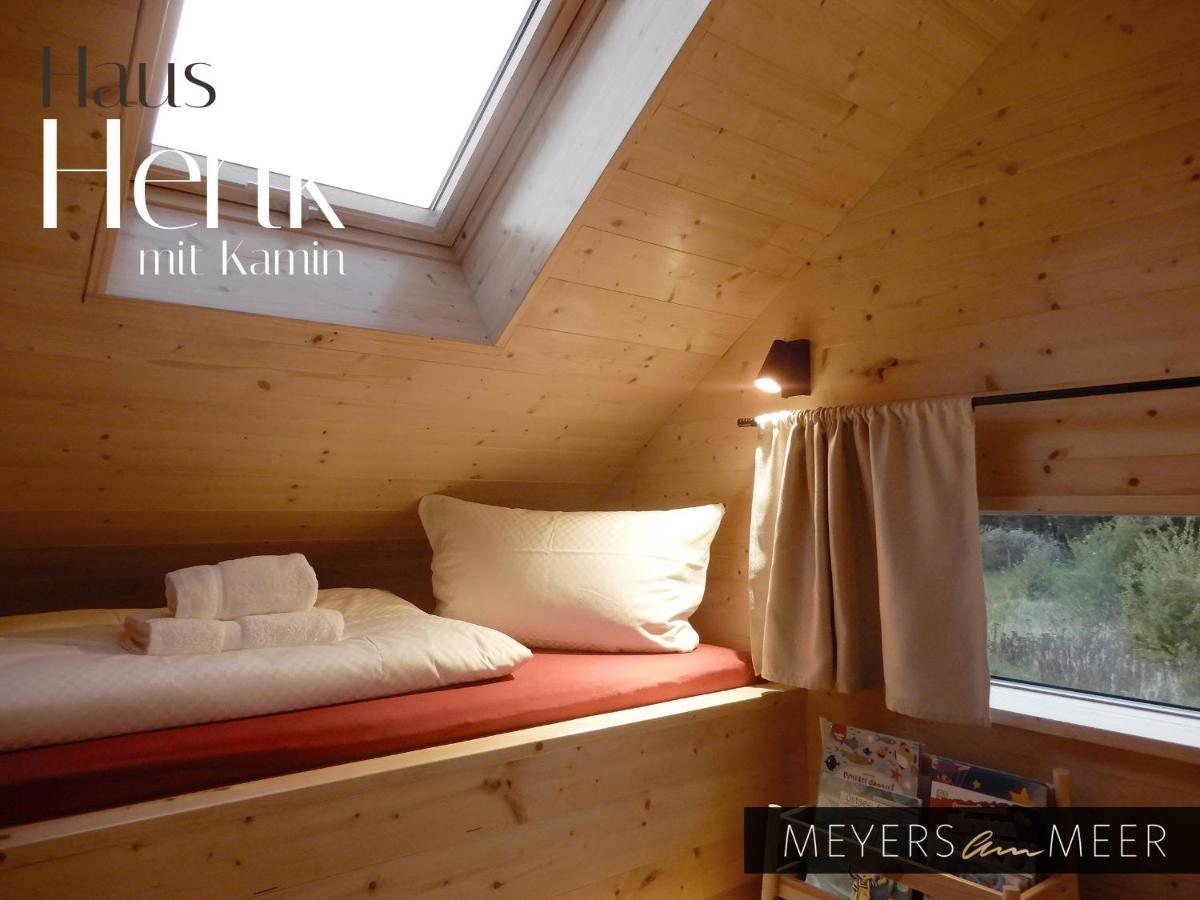 Schickes Holzchalet "Henk" - Mit Kamin - Ostsee Strand 500M - 4 Personen - By "Meyers Am Meer" Zierow Exteriér fotografie